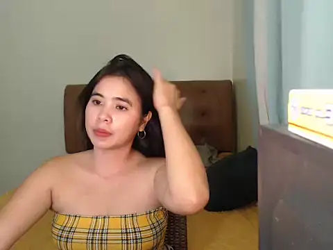 prettyELLE online show from 4, 4, 2026