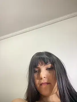 Snapshot of melyssaa23 chatting on 27, 11, 2025 melyssaa23 online show from 27, 11, 2025