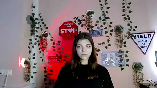 Sweeet Emilyy online show from 27, 11, 2025