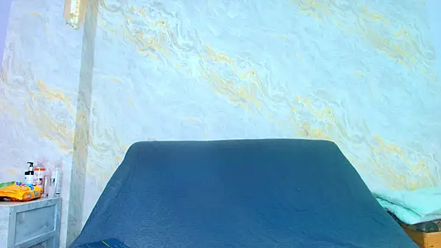 sofiaa little online show from 29, 11, 2025