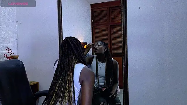 Amy Brunette online show from 25, 11, 2025