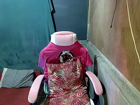 saucy elj online show from 26, 3, 2026