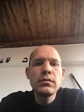 Snapshot of Spielzeugtwink chatting on 12, 6, 2026 Spielzeugtwink online show from 12, 6, 2026