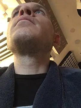 Spielzeugtwink online show from 23, 12, 2025