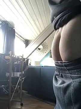 Spielzeugtwink online show from 15, 2, 2026