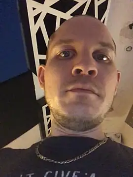 Spielzeugtwink online show from 27, 2, 2026