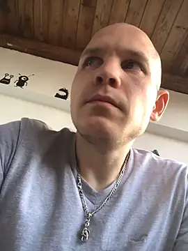 Spielzeugtwink online show from 30, 5, 2026
