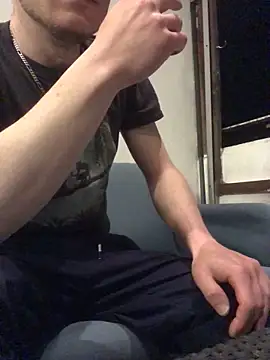 Spielzeugtwink online show from 10, 5, 2026
