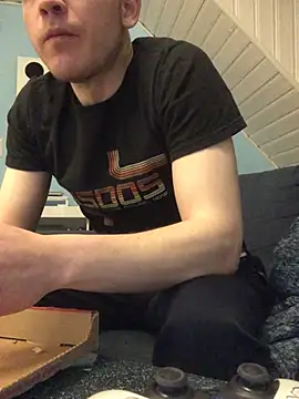 Spielzeugtwink online show from 14, 3, 2026