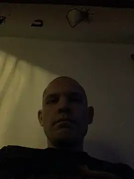 Spielzeugtwink online show from 31, 5, 2026