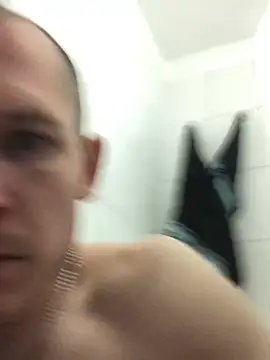Snapshot of Spielzeugtwink chatting on 21, 7, 2026 Spielzeugtwink online show from 21, 7, 2026
