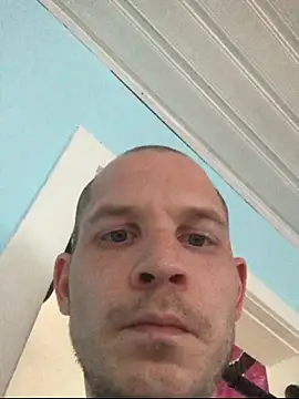 Spielzeugtwink online show from 4, 5, 2026