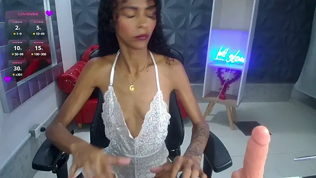 becky lynch 102 online show from 26, 2, 2026