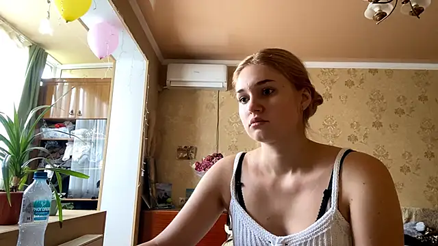 Snapshot of Malley_Saunds chatting on 27, 11, 2025 Malley Saunds online show from 27, 11, 2025
