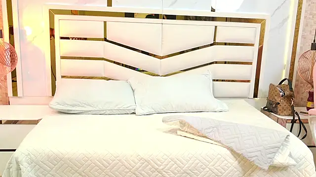 luciana agudelo online show from 29, 11, 2025