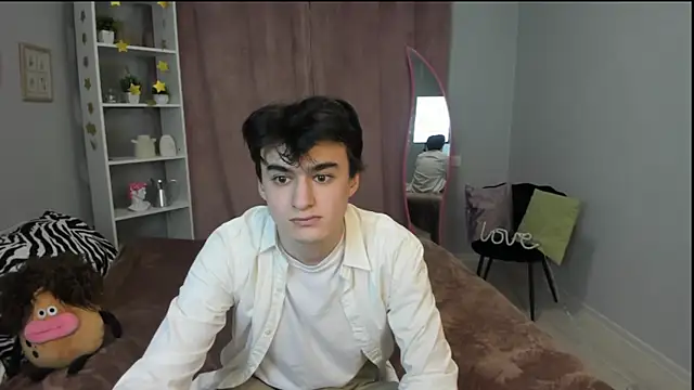 Snapshot of kevinhunter_ chatting on 23, 11, 2025 kevinhunter online show from 23, 11, 2025