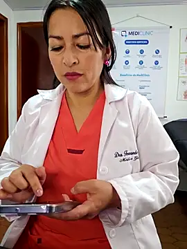 JustSamantha  online show from 20, 2, 2026