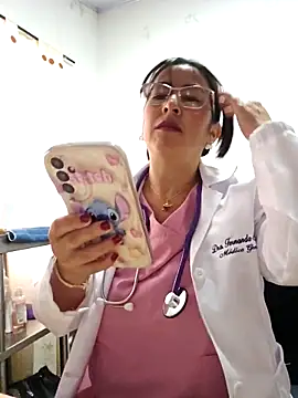 JustSamantha  online show from 26, 11, 2025