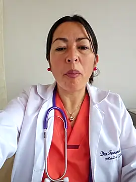 JustSamantha  online show from 3, 12, 2025