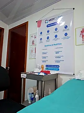 JustSamantha  online show from 12, 3, 2026