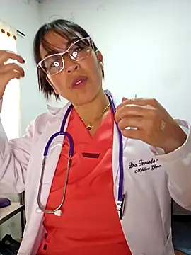 JustSamantha  online show from 25, 11, 2025