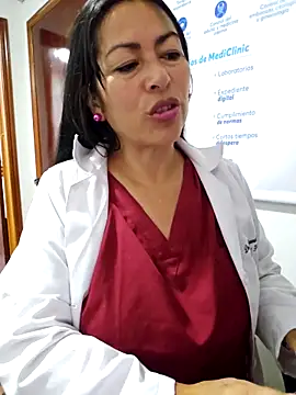 JustSamantha  online show from 8, 4, 2026