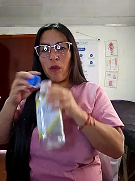 JustSamantha  online show from 14, 2, 2026