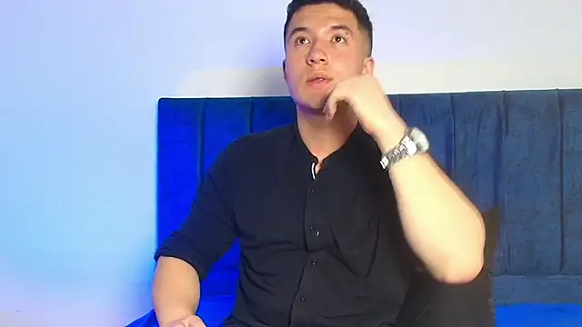 Snapshot of Ethan-Connor chatting on 26, 11, 2025 Ethan-Connor online show from 26, 11, 2025