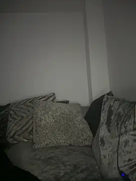 BootyQueenApril online show from 20, 5, 2026