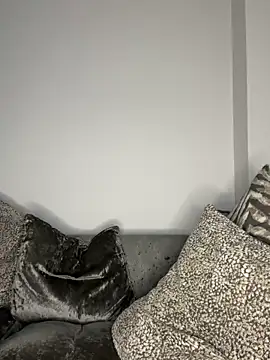 BootyQueenApril online show from 21, 4, 2026