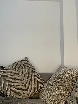 BootyQueenApril online show from 10, 1, 2026