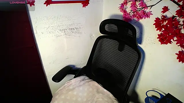 Snapshot of chleo_rosse chatting on 2, 6, 2026 chleo rosse online show from 2, 6, 2026
