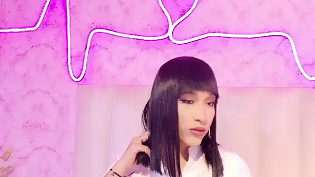 Atenea Mendoza online show from 4, 3, 2026