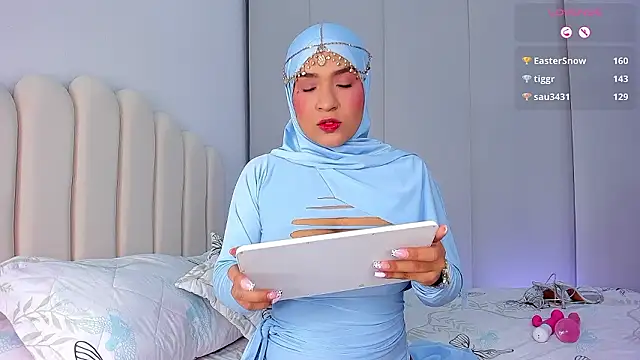 Amira-Zahra online show from 1, 4, 2026