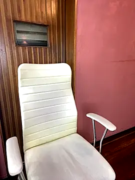 KyliePinkk  online show from 27, 11, 2025