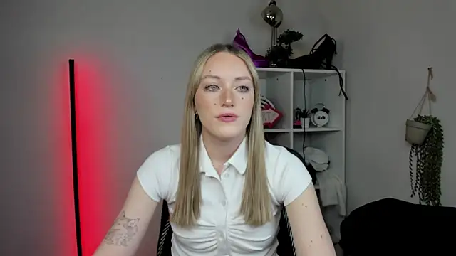 EvelynBlond online show from 31, 3, 2026