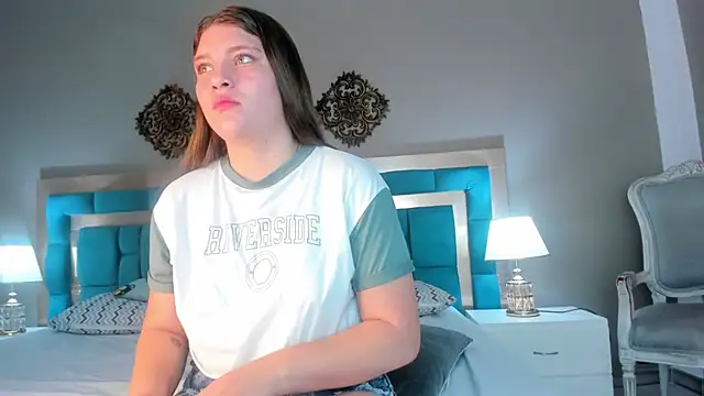 LiiaVelvet online show from 18, 12, 2025