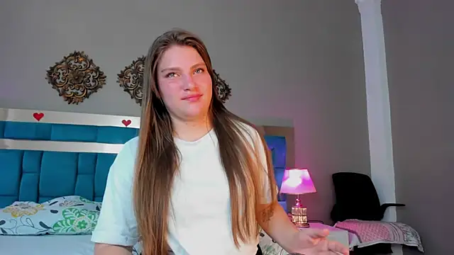 LiiaVelvet online show from 4, 3, 2026