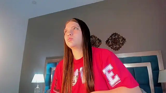 LiiaVelvet online show from 19, 12, 2025