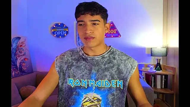 Snapshot of ken_blakerr chatting on 5, 2, 2026 ken blakerr online show from 5, 2, 2026