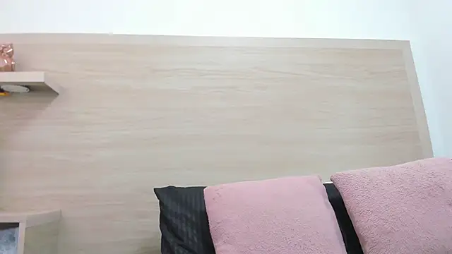 selenaflamemj online show from 14, 1, 2026