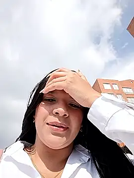 Layla-daring online show from 28, 2, 2026