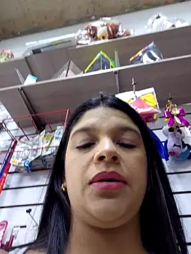 Snapshot of Layla-daring chatting on 25, 6, 2026 Layla-daring online show from 25, 6, 2026