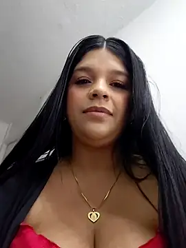 Snapshot of Layla-daring chatting on 28, 4, 2026 Layla-daring online show from 28, 4, 2026