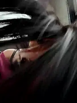 Layla-daring online show from 8, 1, 2026