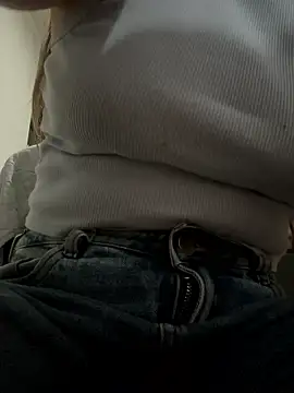 Little  Danni1 online show from 11, 1, 2026