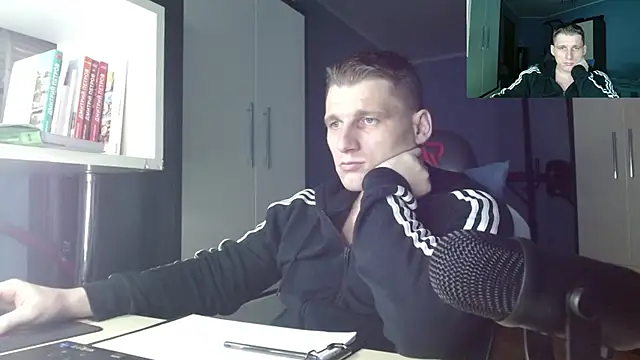 Poliglotjoe1 online show from 30, 11, 2025