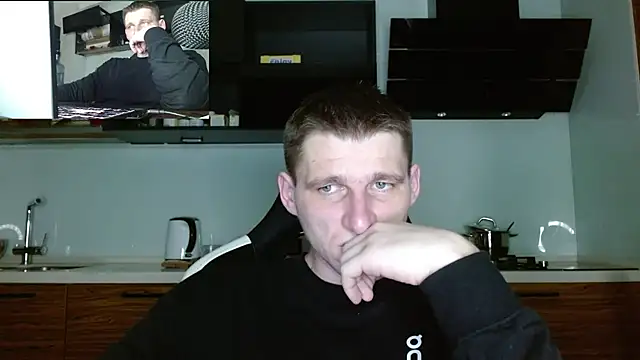 Poliglotjoe1 online show from 1, 3, 2026