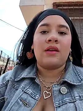 Kendra-daring online show from 12, 2, 2026