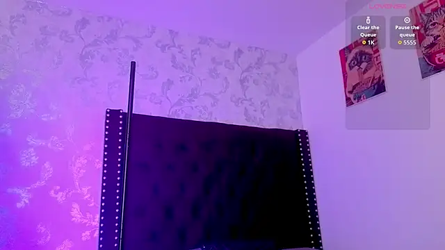 Snapshot of dahianae__ chatting on 8, 6, 2026 dahianae online show from 8, 6, 2026